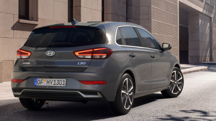 Hyundai i30 in grey parked rear angle