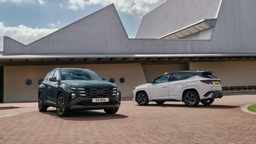 Green and White Hyundai TUCSON Pair