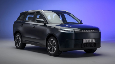 Black JAECOO 5 BEV Front Aerial Shot