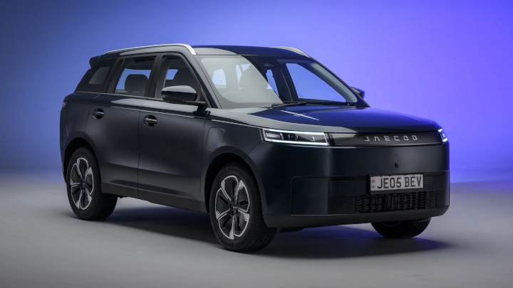 Black JAECOO 5 BEV Front Aerial Shot