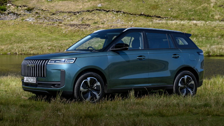 Green JAECOO 5 Petrol Parked Off Road