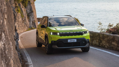 jeep compass driving