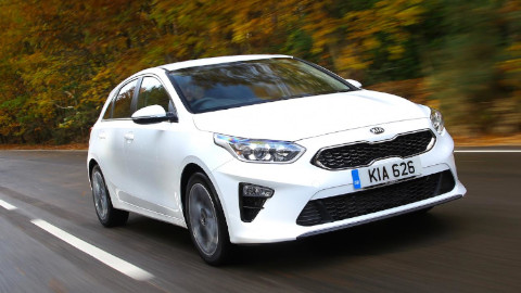 White Kia Ceed Exterior Front Driving