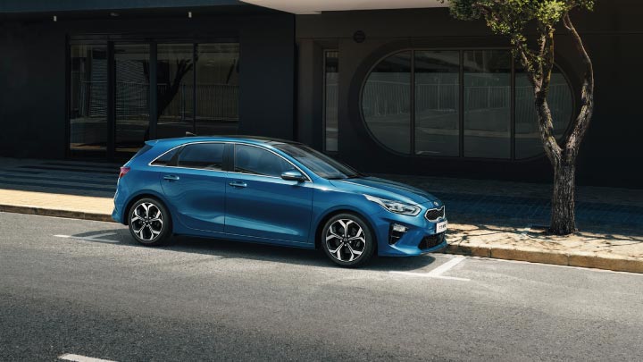 Kia Ceed in blue