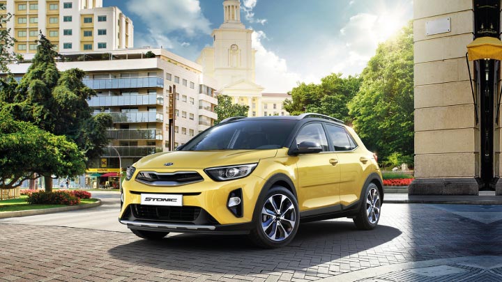 Kia Stonic in yellow