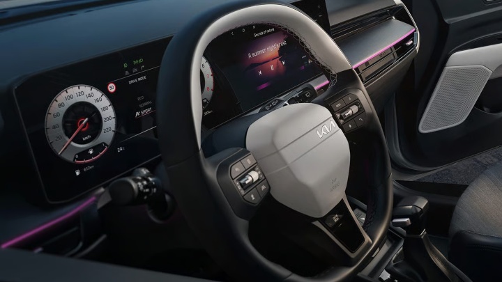 Kia Stonic interior featuring steering wheel, digital instrument display and centre console
