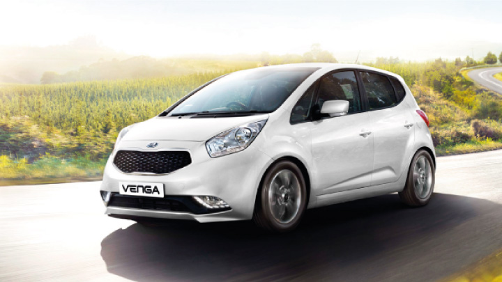 Kia Venga in white