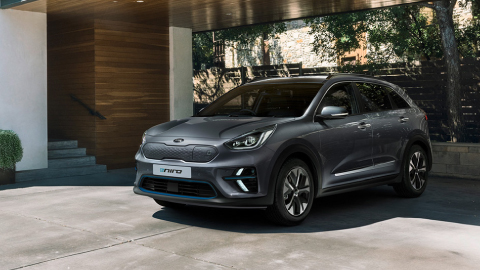 Grey Kia e-Niro Static Charging