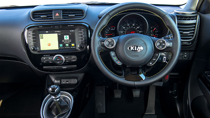 Yellow Kia Soul, interior