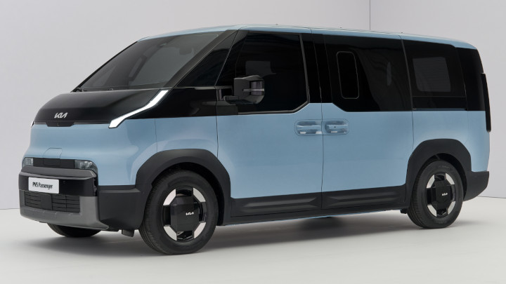 Kia PV5 Passenger Blue Side