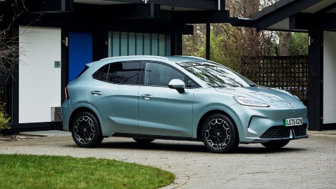 MG4 EV Urban grey outside house