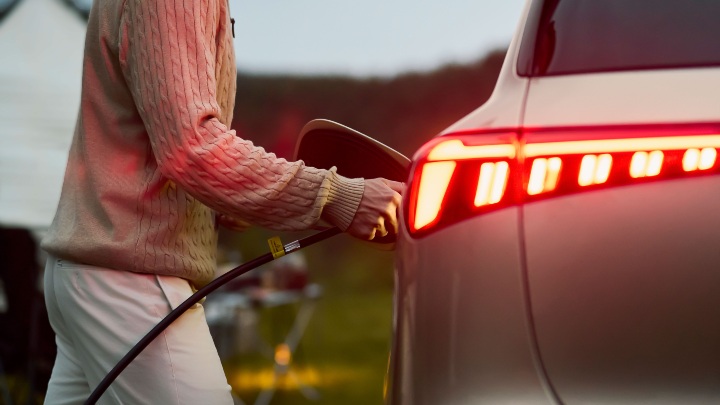 Silver MGS6 Exterior Rear Charging