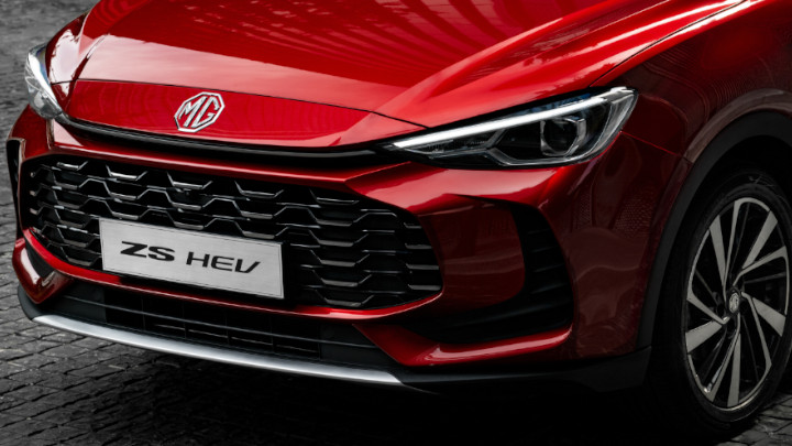 MG ZS Hybrid+ Front Detail