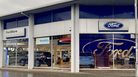 Exterior shot of Ford Glasgow