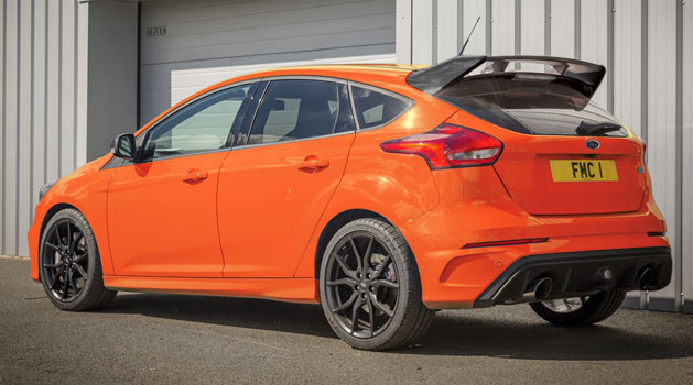 Orange Ford Focus RS