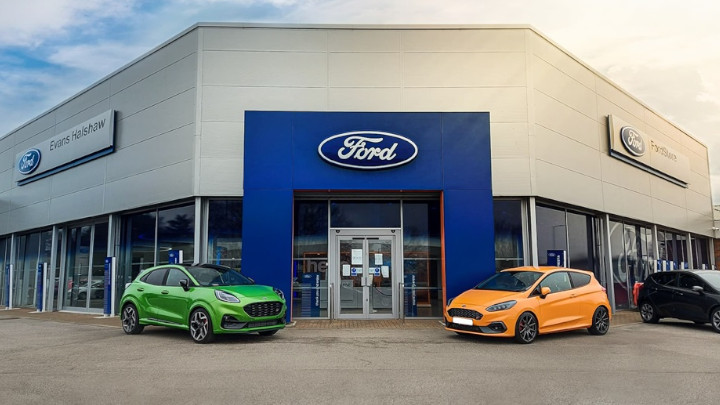 Evans Halshaw Ford Lincoln Dealership