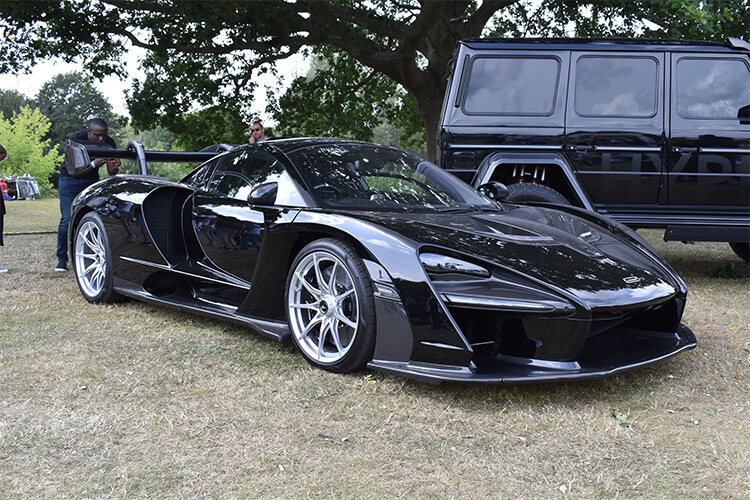 Black McLaren Senna
