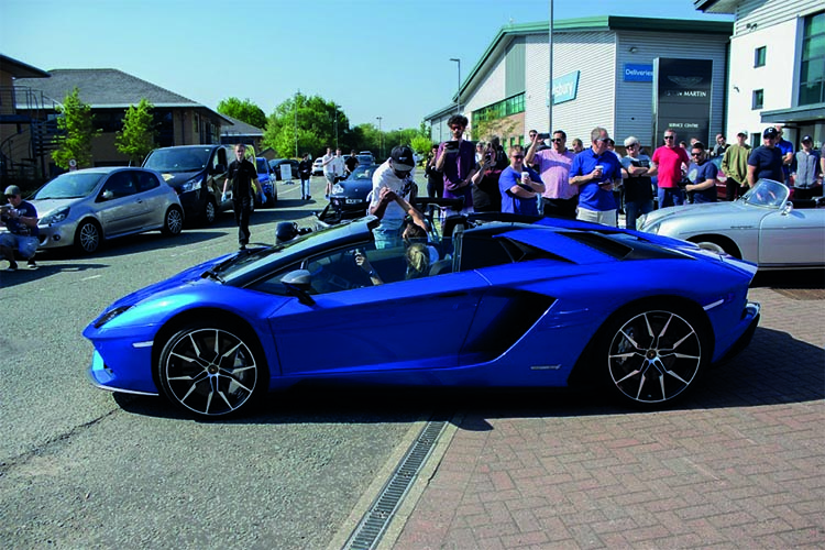 Blue Aventador Roadster