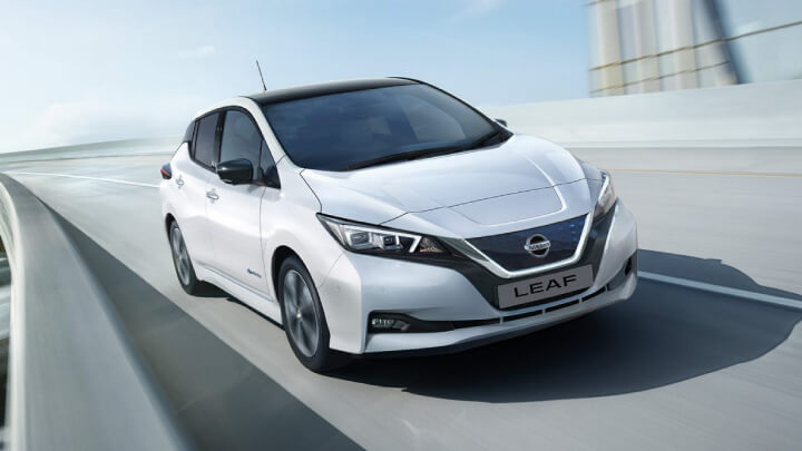 Nissan Leaf in white