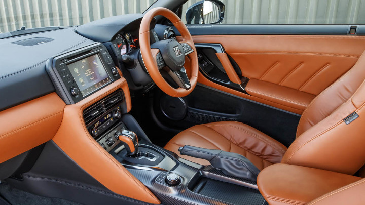 Used Nissan GT-R