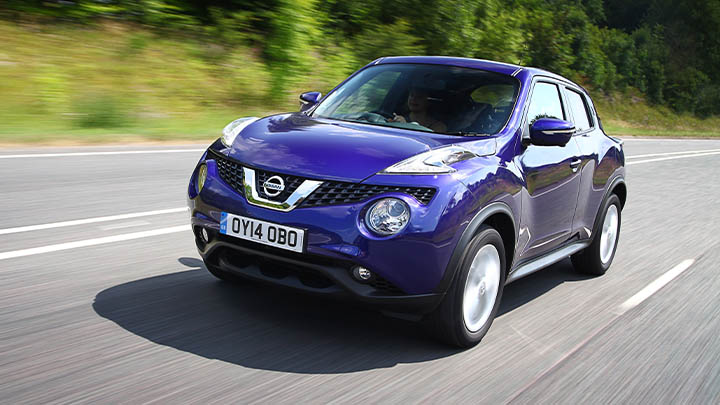 nissan juke driving