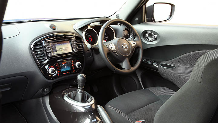 nissan juke interior