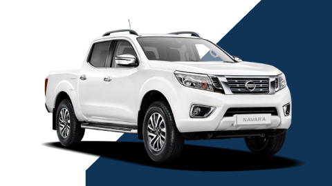 white nissan navara