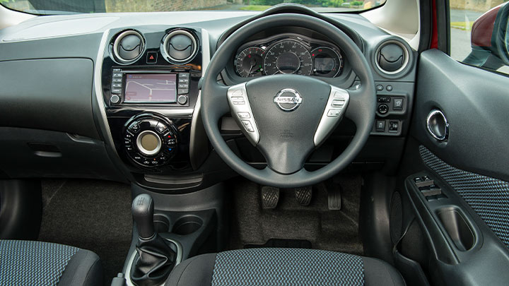 nissan note interior