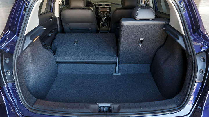 nissan pulsar boot, seats folded