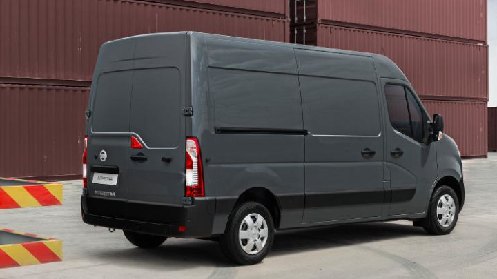 Nissan Interstar