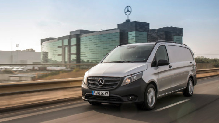 Mercedes-Benz Vito in white