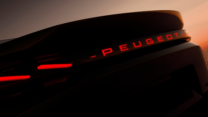 Green Peugeot e-408 Exterior Rear Lightbar Close-Up