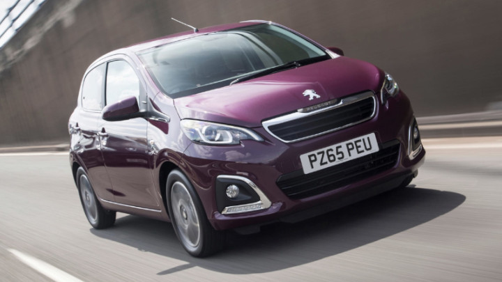 peugeot 108 driving