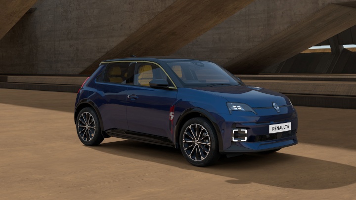 Blue Renault 5 Iconic Five+