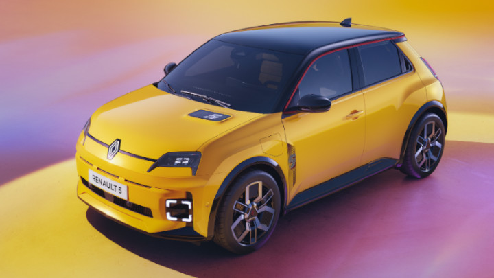 Renault 5 Electric Front Angle Yellow