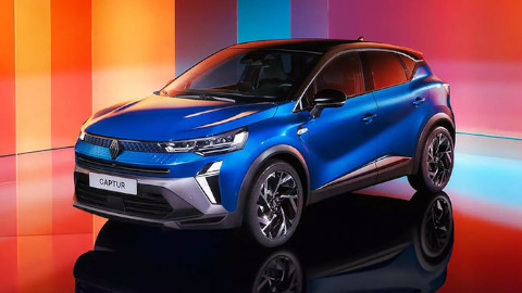 Blue Renault Captur Front