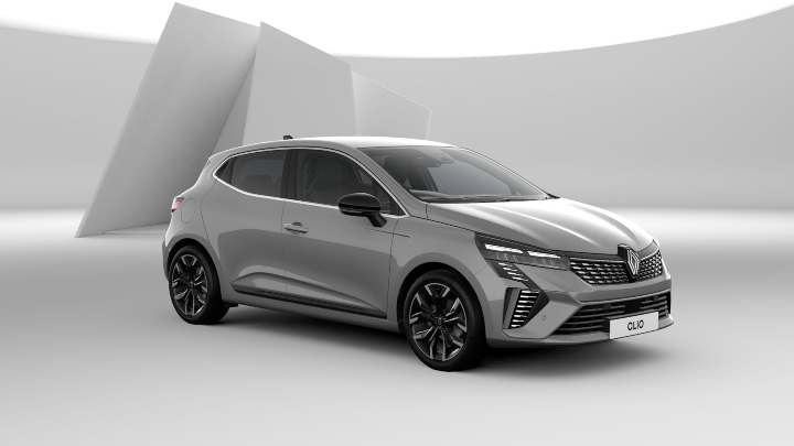 Grey Renault Clio Techno+