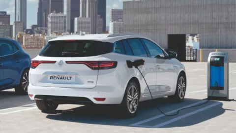 Megane Sport Tourer E-Tech PHEV Charging
