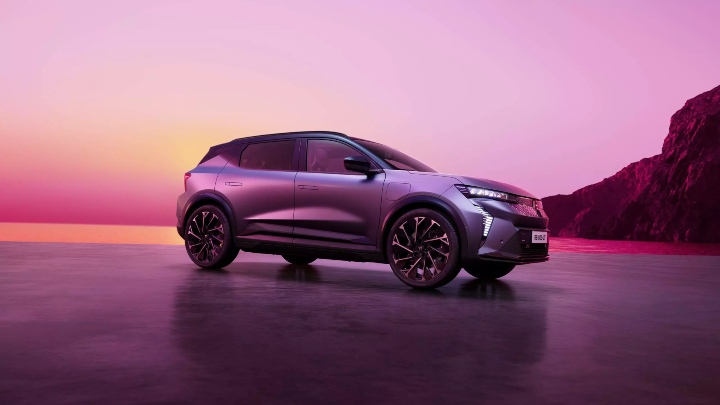 Renault Scenic Exterior Side Static Sunset