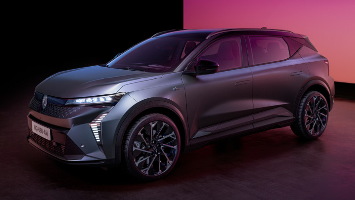 Renault Symbioz Front Side Studio Image