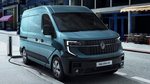 Renault Master Charging