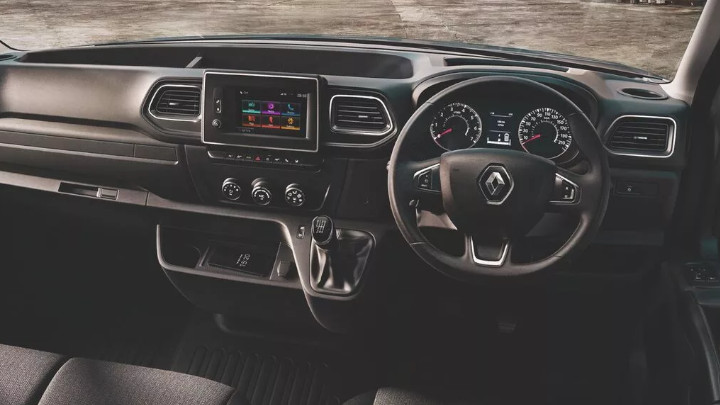 Renault Master, Interior