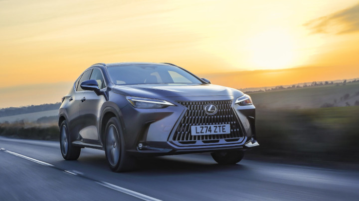 Lexus NX Driving