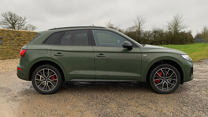 Audi Q5 side profile