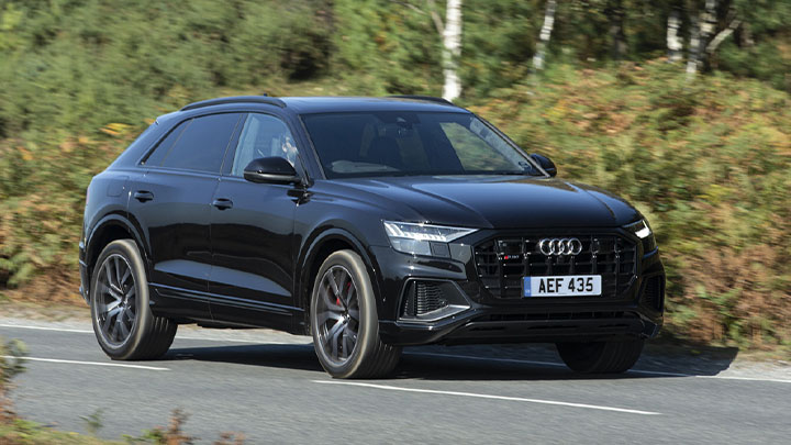 Audi Q8 front quarter