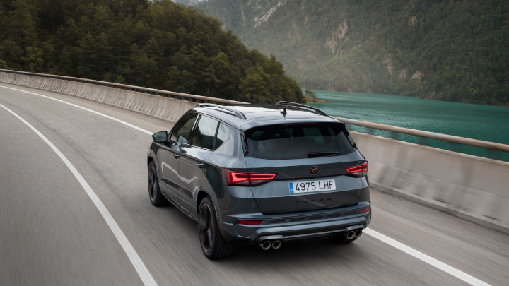 CUPRA Ateca Rear Driving