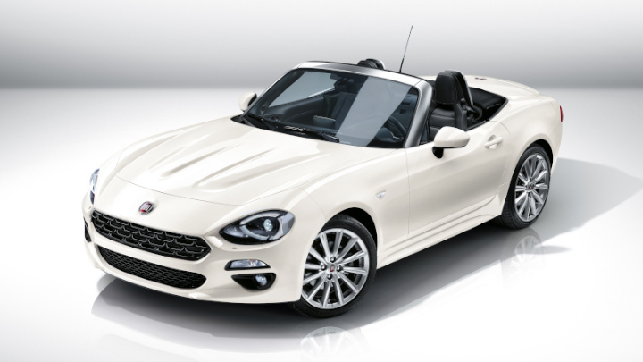 White Fiat 124 Spider Exterior Front