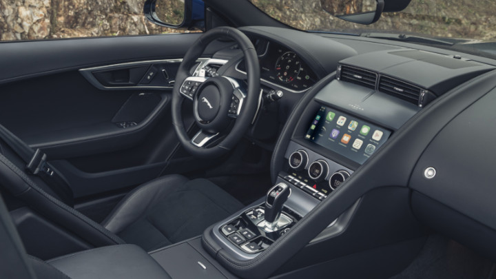 Jaguar F-TYPE Interior