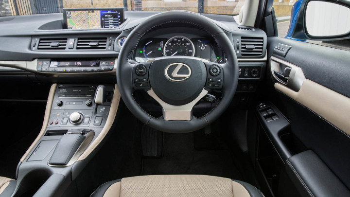 Lexus CT Interior