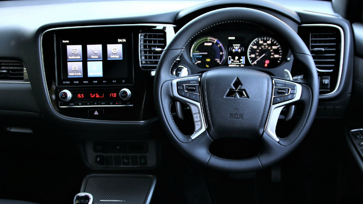 Mitsubishi Outlander PHEV Interior